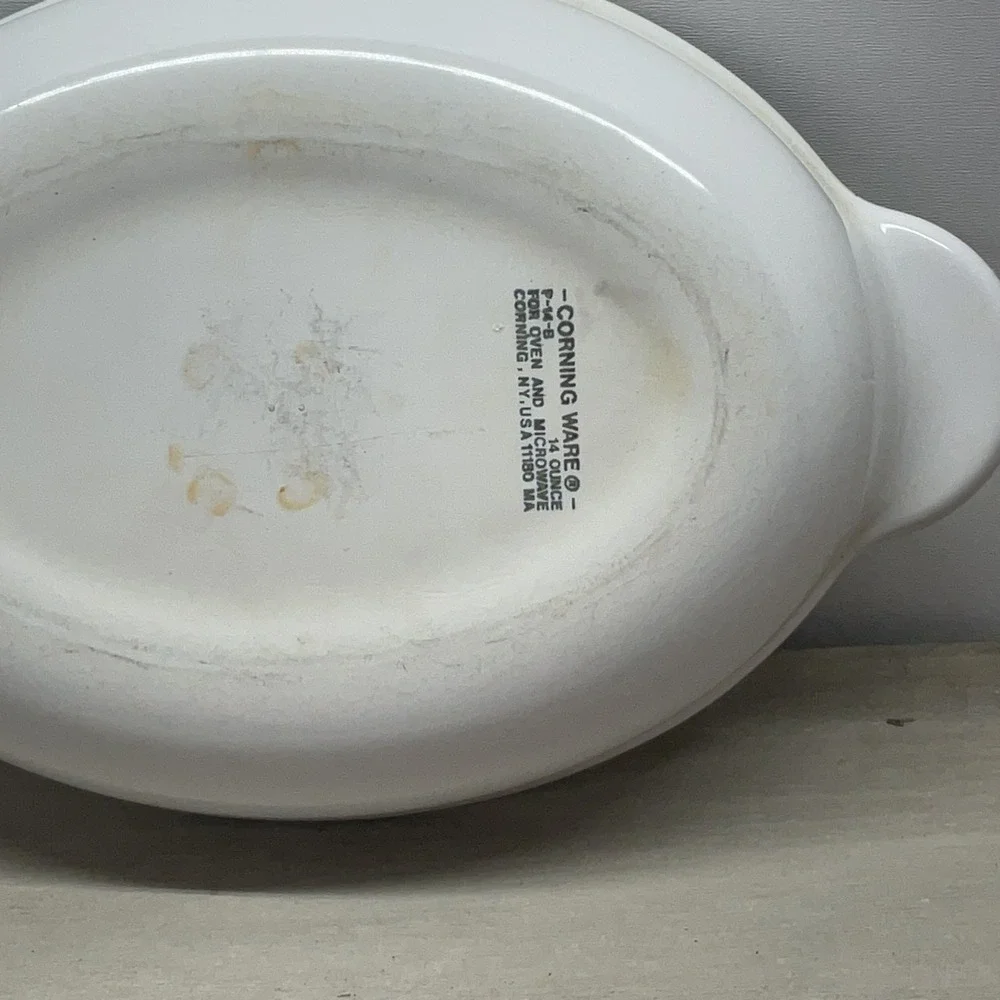 Corning Ware P-14-B White Oval Casserole Dish 14 Ounce Vintage Bakeware USA